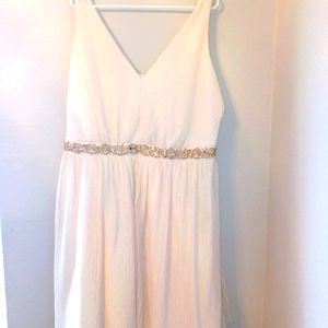 Fun sparkly ✨️ white size 18w prom dress